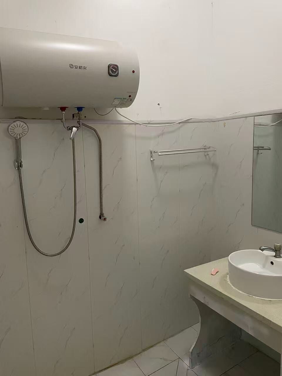 6822913e1732e33288ecdd2c4859c9d6.jpg